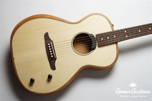Highway Series Parlor - Natural