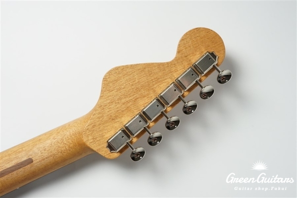Highway Series Parlor - Natural
