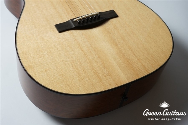 Acoustic Model-OM Sitka Spruce/African Mahogany