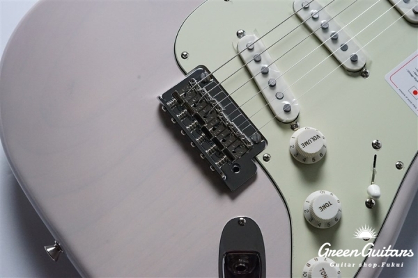 Made in Japan Hybrid II Stratocaster -  US Blonde