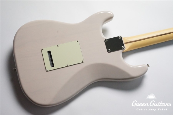 Made in Japan Hybrid II Stratocaster -  US Blonde