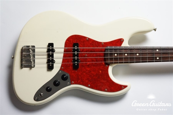 JB62-58 - Vintage White
