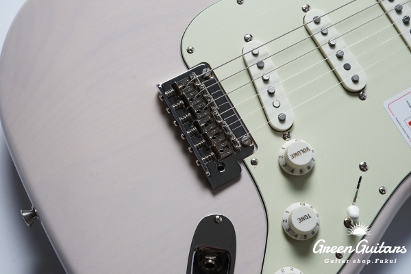 Made in Japan Hybrid II Stratocaster -  US Blonde