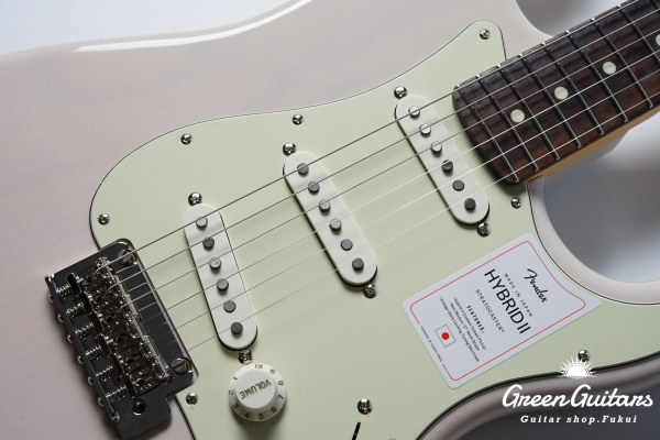 Made in Japan Hybrid II Stratocaster -  US Blonde