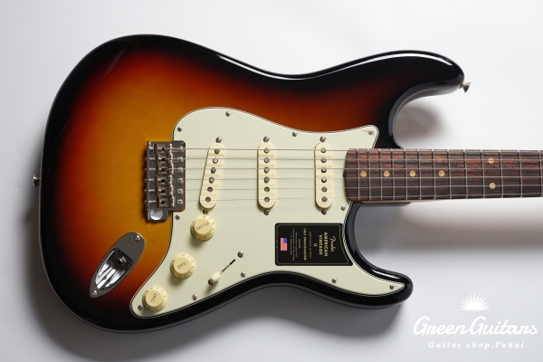 American Vintage II 1961 Stratocaster - 3-Color Sunburst