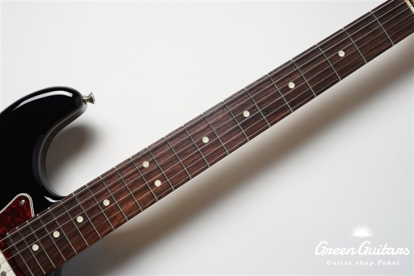 Made in Japan Hybrid II Stratocaster - Black