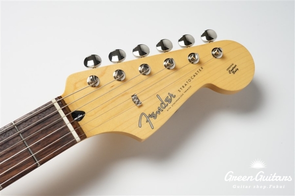 Made in Japan Hybrid II Stratocaster - Black