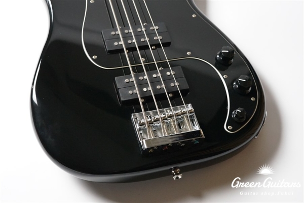 Blacktop Precision Bass - Black