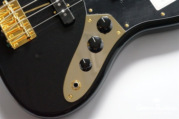 Made in Japan Traditional 2025 Collection ’60s Jazz Bass - Black Pearl