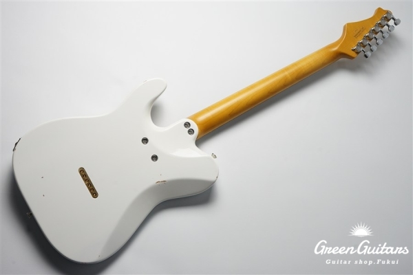 Trad T - Woodstock white Light Aged