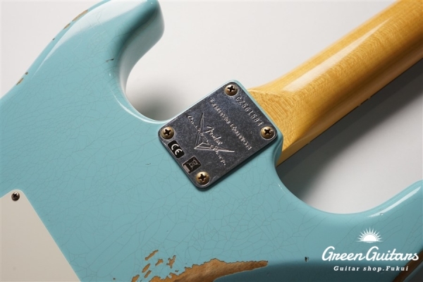 Limited Edition 1960 Stratocaster Relic - Faded Daphne Blue