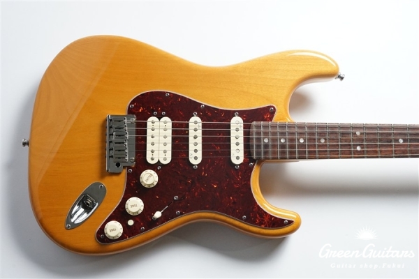 American Deluxe Stratocaster N3 HSS - Amber