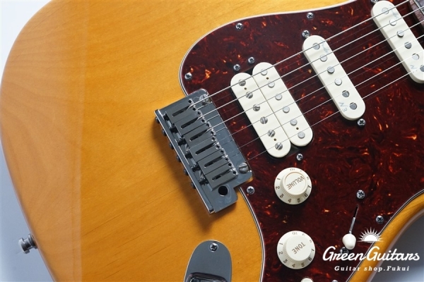 American Deluxe Stratocaster N3 HSS - Amber