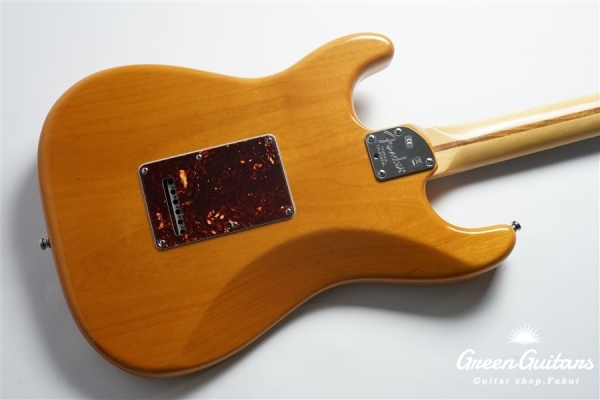 American Deluxe Stratocaster N3 HSS - Amber
