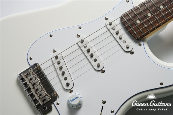Made in Japan Limited Hybrid II Stratocaster, Blanc