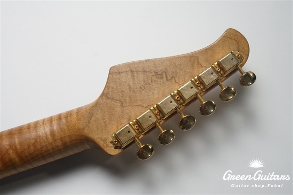 XSC-2 - Black / Heavy Aged / Alder / Gold Hard Wear