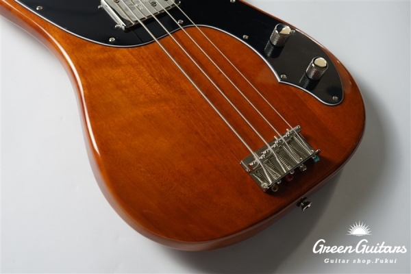 Classic Vibe Telecaster Bass - Mocha
