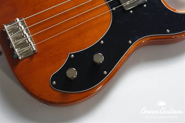 Classic Vibe Telecaster Bass - Mocha