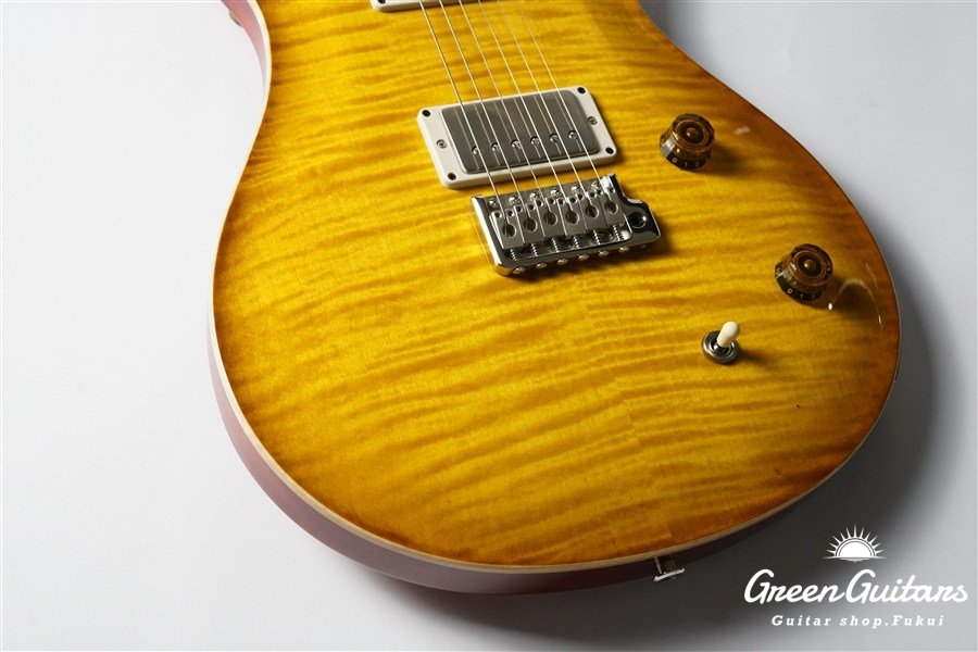 CE 22 Limited Edition - McCarty Sunburst