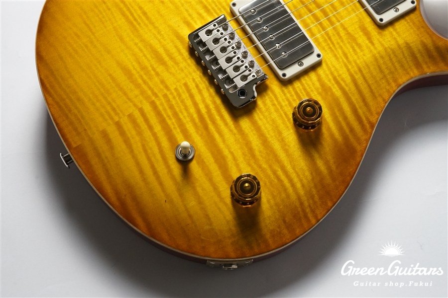 CE 22 Limited Edition - McCarty Sunburst