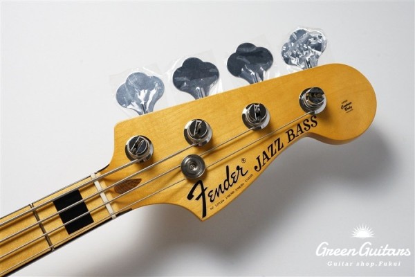 Vintera III Early 70s Jazz Bass - 3 Color Sunburst
