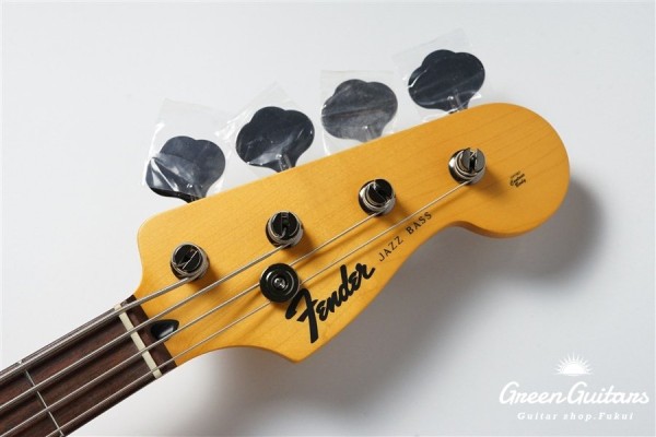 Made in Japan Hybrid II 2026 Collection Jazz Bass Satin Metallic - Matte Champagne Mirage