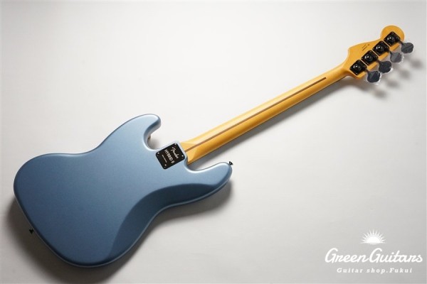 Made in Japan Hybrid II 2026 Collection Jazz Bass Satin Metallic - Matte Aero Blue