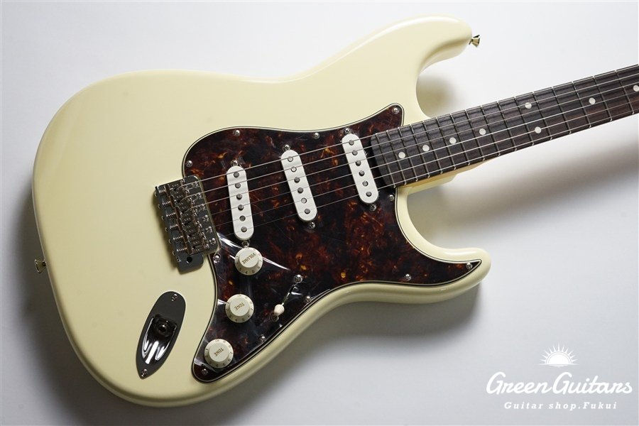 STV-R2 - Vintage White