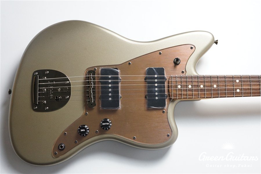 Made in Japan Hybrid II 2026 Collection Jazzmaster Satin Metallic - Matte Champagne Mirage