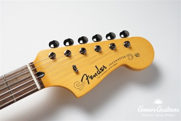 Made in Japan Hybrid II 2026 Collection Jazzmaster Satin Metallic - Matte Inferno Red