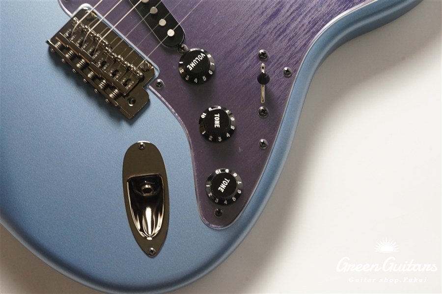 Made in Japan Hybrid II 2026 Collection Stratocaster Satin Metallic - Matte Aero Blue