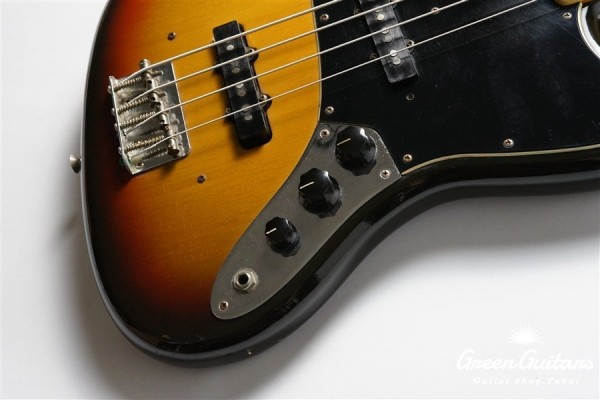 1976 Jazz Bass - 3-Color Sunburst