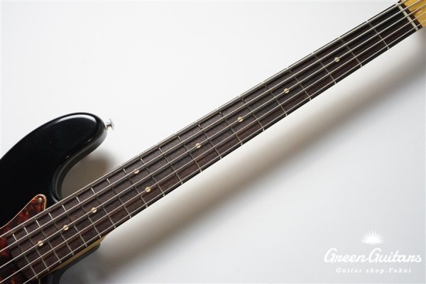 TRAD MASTER BETA J5 - Black, Light Aged