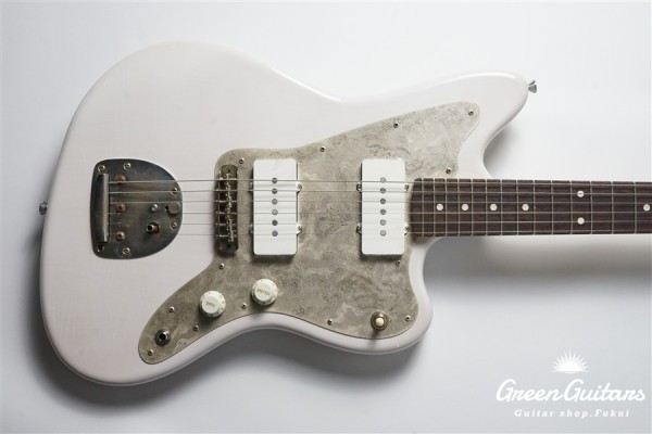 Model JM. Patina #284 - White Blonde with Antique Silver / Medium Aged