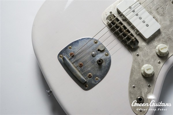 Model JM. Patina #284 - White Blonde with Antique Silver / Medium Aged
