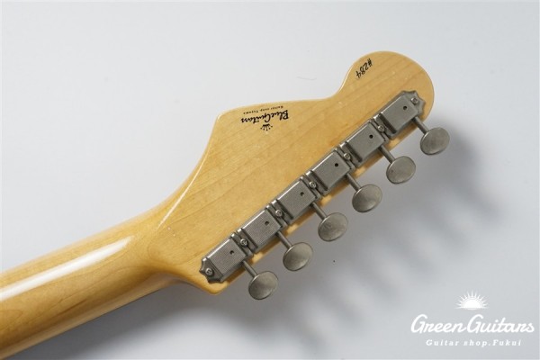 Model JM. Patina #284 - White Blonde with Antique Silver / Medium Aged