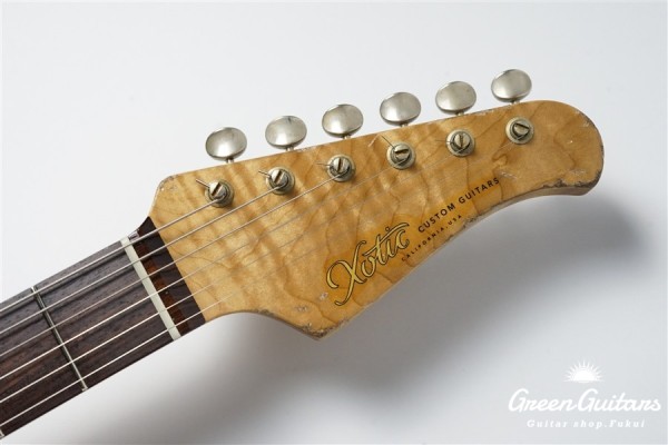 XSC-2 - Faded Shoreline Gold over 3 Tone Burst / Heavy Aged / Alder