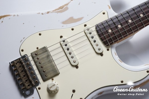 XSC-2 - Olympic White over Desert Sand / Heavy Aged / Alder