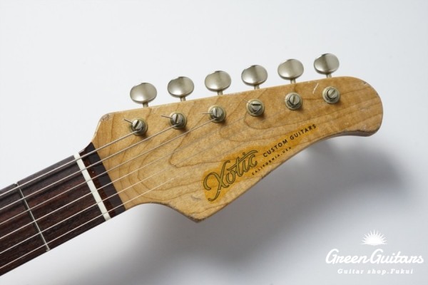 XSC-2 - Olympic White over Desert Sand / Heavy Aged / Alder