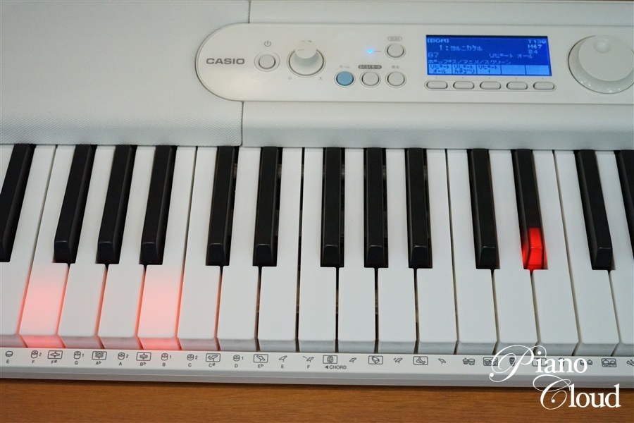 CASIO（カシオ） 光ナビゲーションキーボード LK-520 | Piano Cloud ...