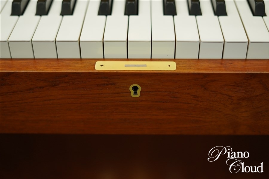 ヤマハ中古アップライトピアノ　W103（1979年製造） 株式会社ピアノプラザ | YAMAHA W103(3085)