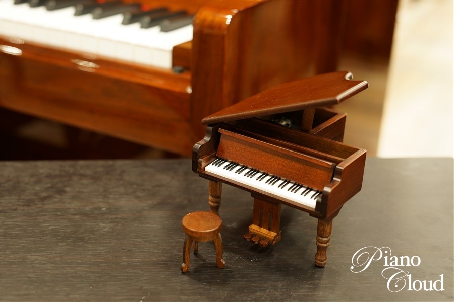 木製ミニアンティークオルゴール グランドピアノ | Piano Cloud Online
