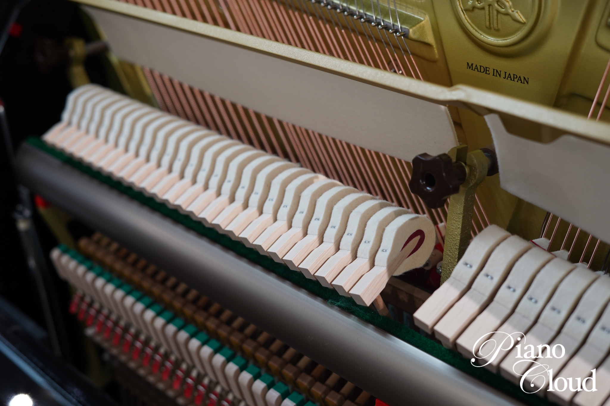 YAMAHA アップライトピアノ YU33 | Piano Cloud Online Store