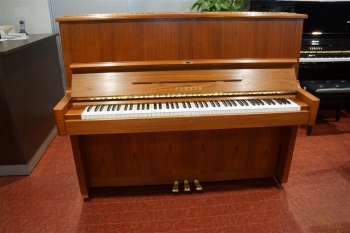 中古ピアノ W109B
