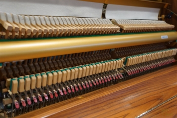 中古ピアノ W109B