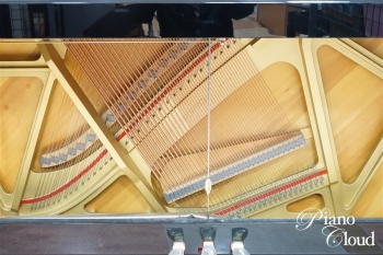 中古アップライトピアノ　MC10BL