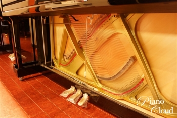 アップライトピアノ YUS1