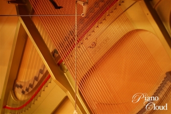 アップライトピアノ YUS1