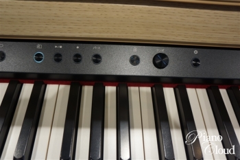 電子ピアノ HP704