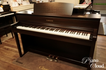 Clavinova CLP-675R